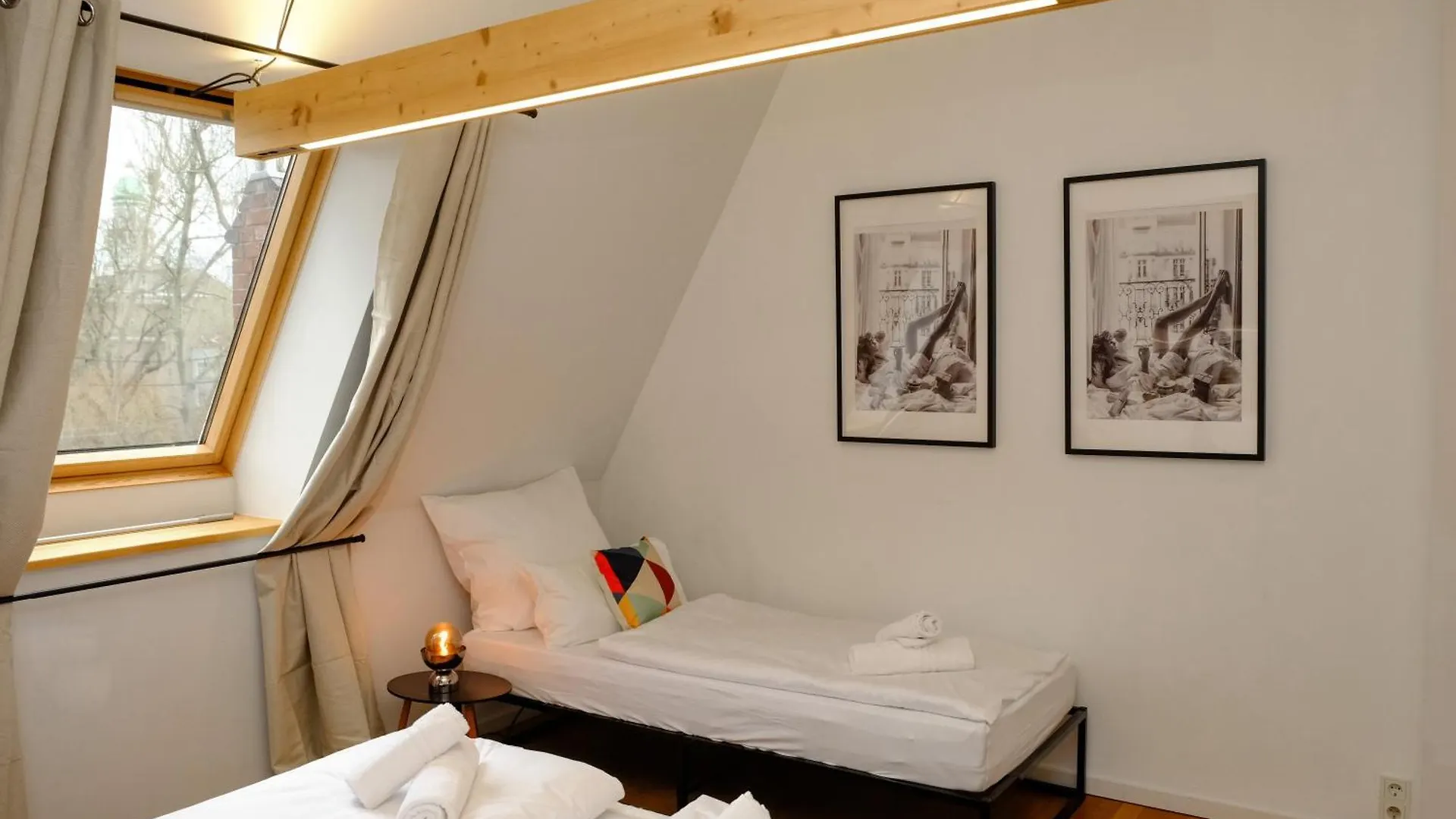 Berlin Roof&Chill Loft I Overthetop 2-Level I 170M2 I 2 Baeder I Bachelor I Familien I Gruppen I Events