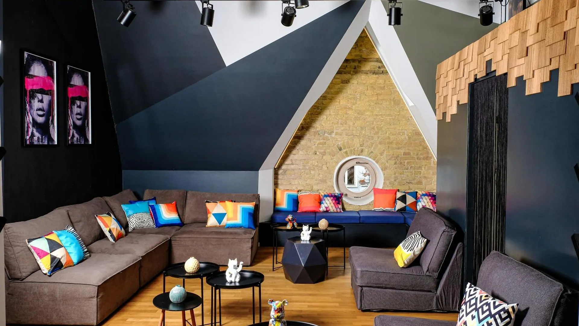 Berlin Roof&Chill Loft I Overthetop 2-Level I 170M2 I 2 Baeder I Bachelor I Familien I Gruppen I Events 0*,  Tyskland